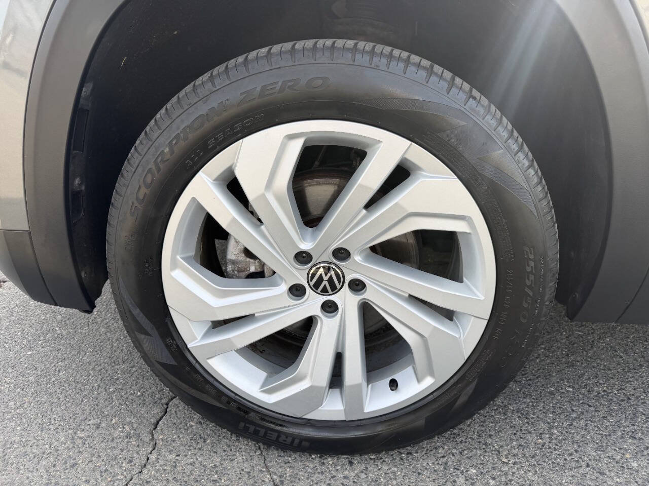 Used 2021 Volkswagen Atlas SE w/ Panoramic Sunroof Package AWD/4WD image 15