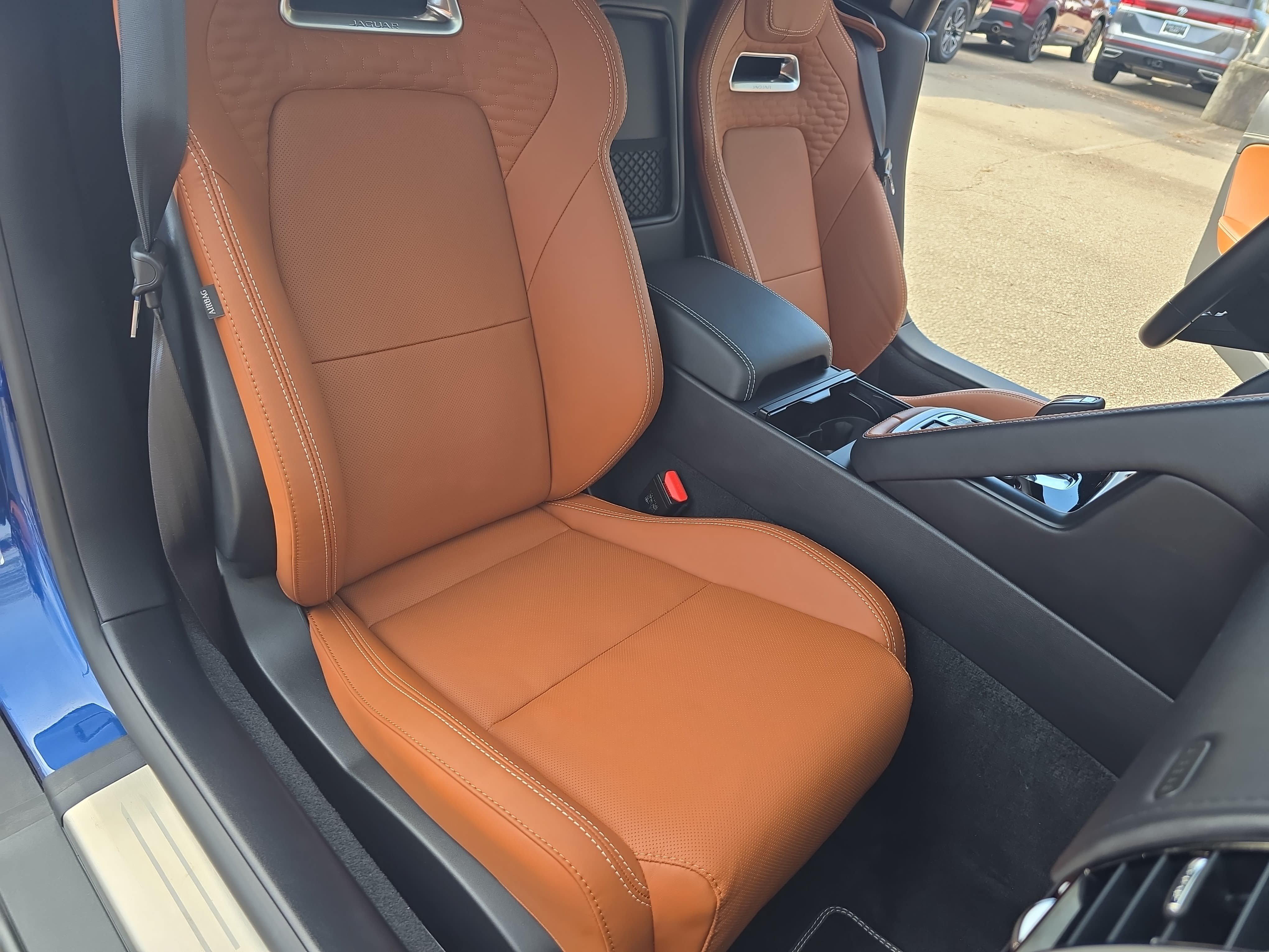 Certified 2023 Jaguar F-TYPE Convertible RWD image 10