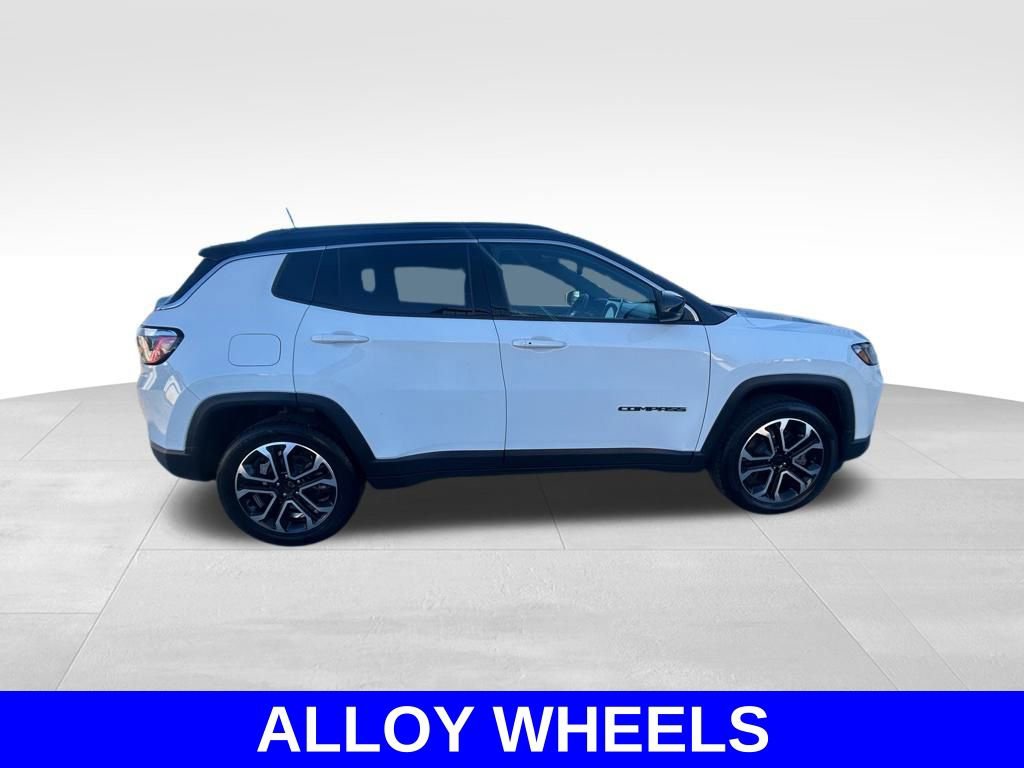 Used 2024 Jeep Compass Limited AWD/4WD video 3