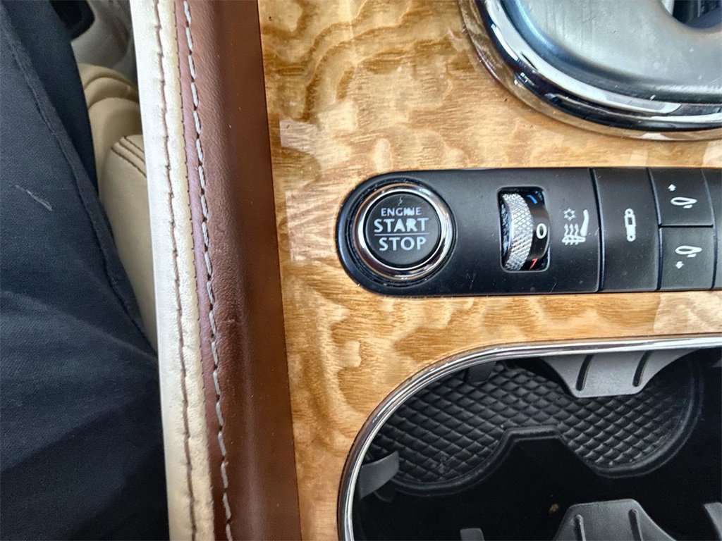 Used 2013 Bentley Continental GT image 17