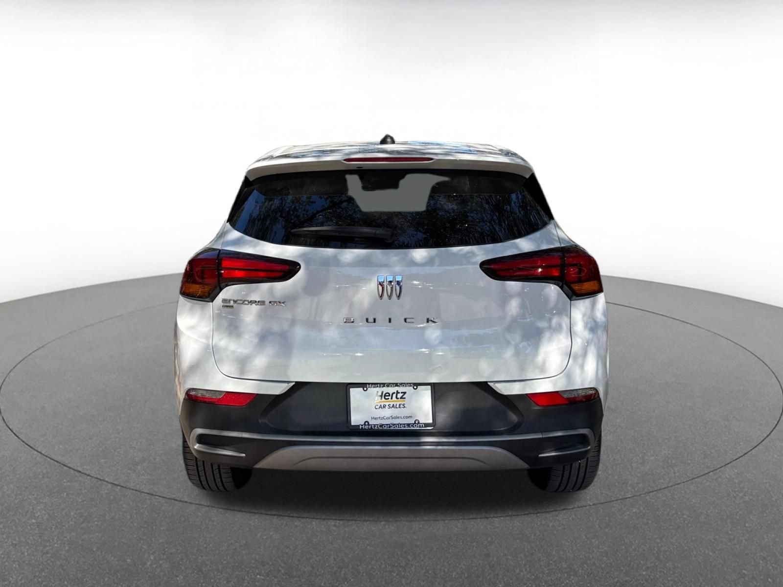 Used 2025 Buick Encore GX Preferred AWD/4WD image 9