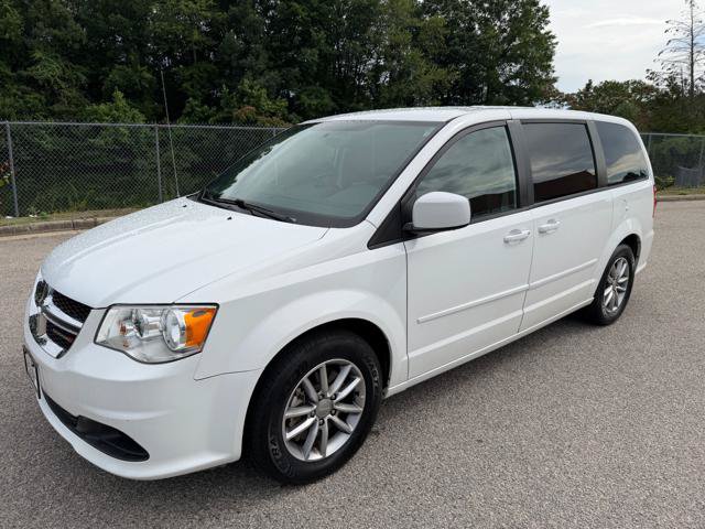Used 2016 Dodge Grand Caravan SE FWD image 27