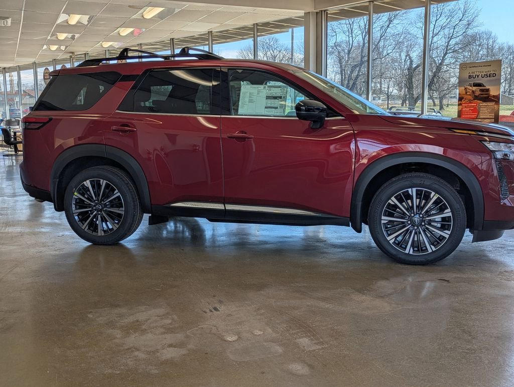 New 2026 Nissan Pathfinder Platinum AWD/4WD image 8