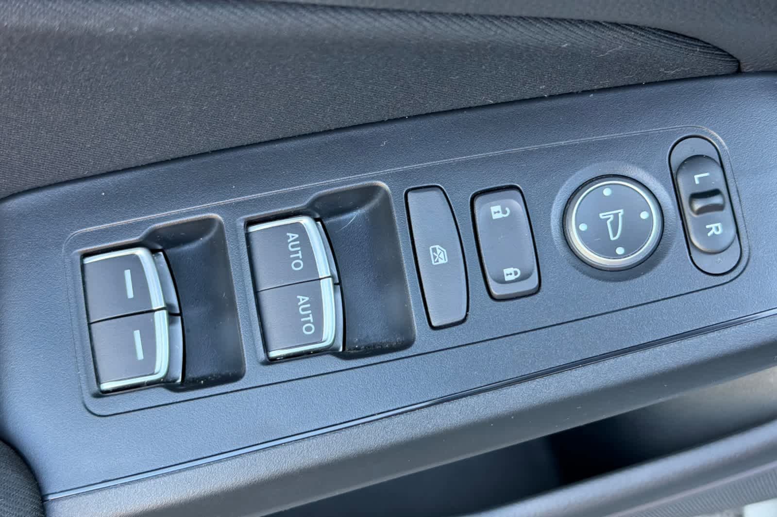 Used 2025 Honda Civic Sport image 15