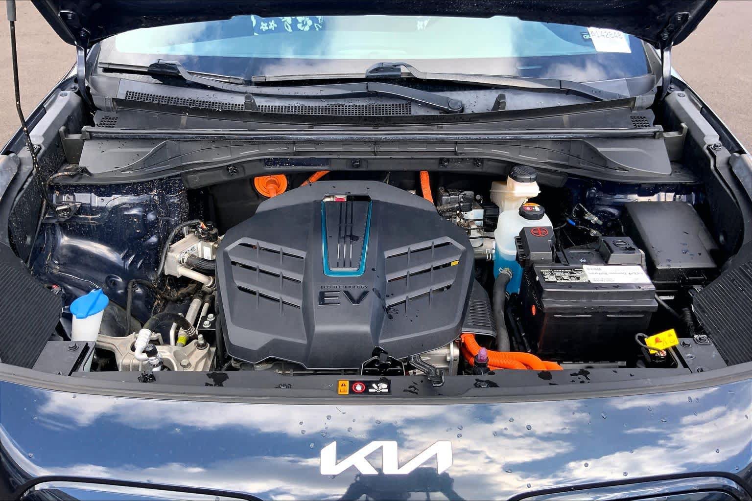 Used 2022 Kia Niro EX FWD image 9
