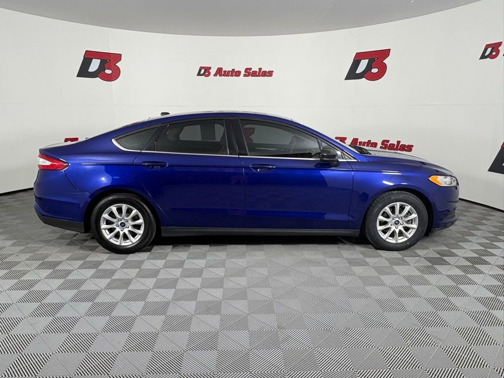 Used 2016 Ford Fusion S FWD image 8