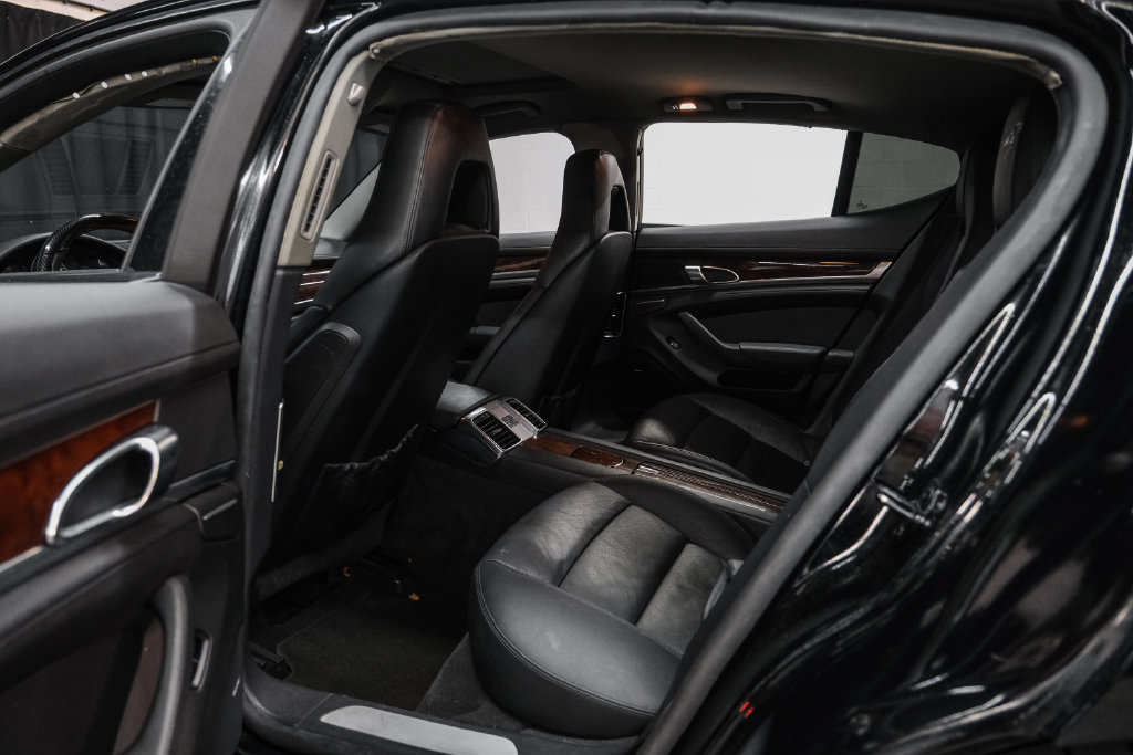 Used 2012 Porsche Panamera 4 image 42