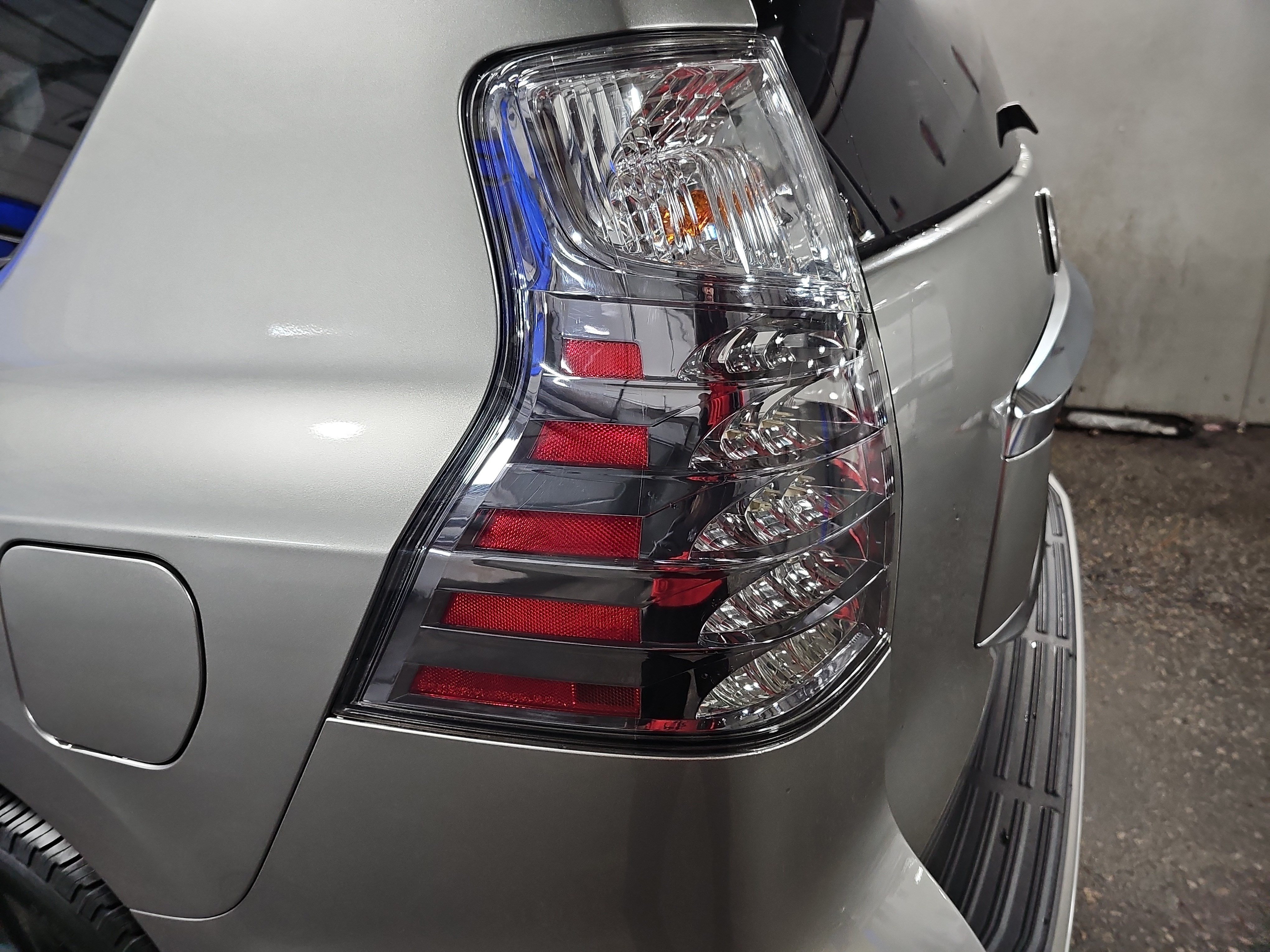 Used 2021 Lexus GX 460 Premium w/ Premium Plus Package AWD/4WD image 37