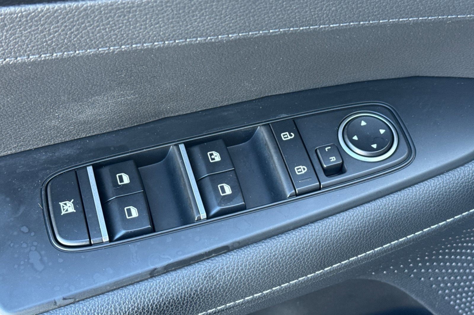 Used 2022 Kia Forte GT-Line w/ GT-Line Premium Package image 14