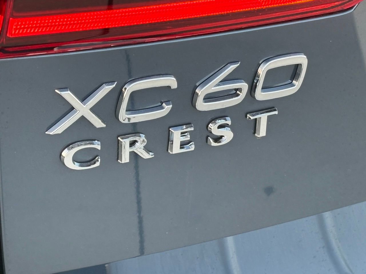 New 2026 Volvo XC60 B5 Ultra w/ Protection Package Premier image 7