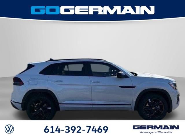 New 2026 Volkswagen Atlas Cross Sport SEL R-Line image 5