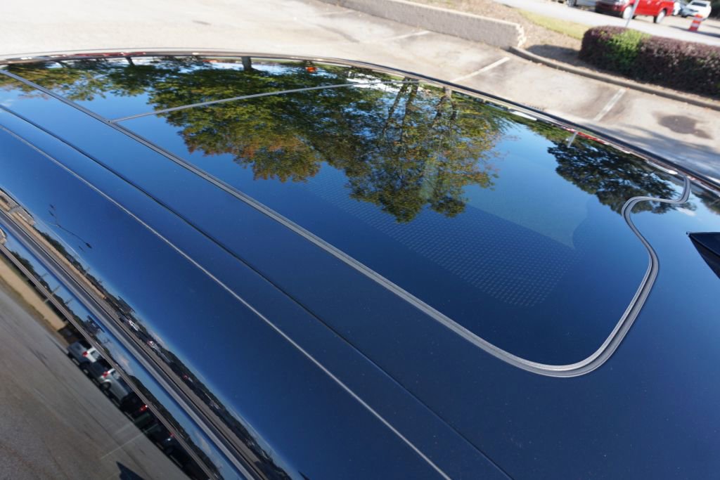 Used 2017 BMW 750i RWD image 10