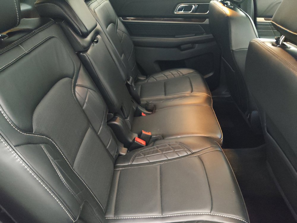 Used 2017 Ford Explorer Platinum AWD/4WD image 19