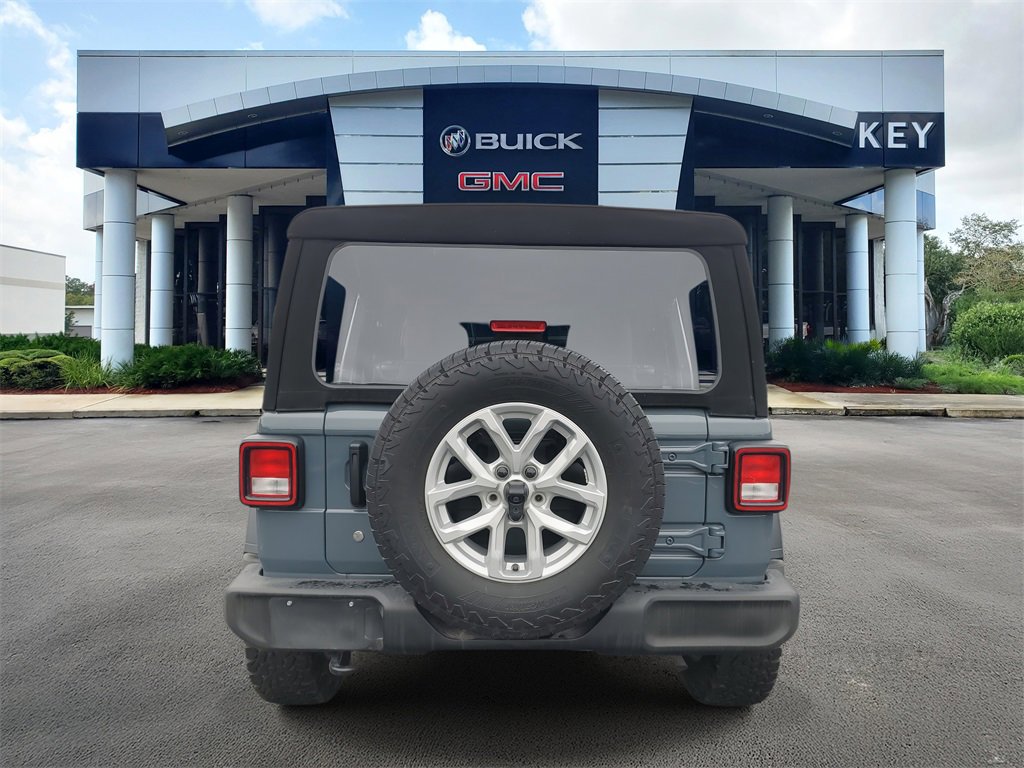 Used 2024 Jeep Wrangler Sport image 3