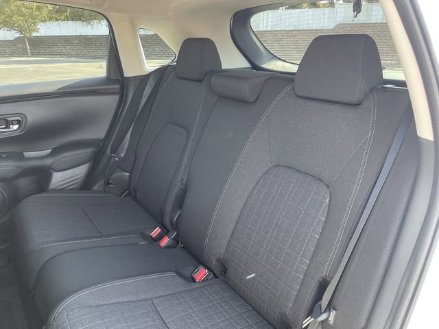 Certified 2025 Honda HR-V LX image 18