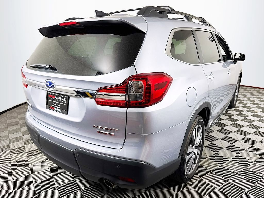 Used 2022 Subaru Ascent Limited w/ Technology Package AWD/4WD image 7