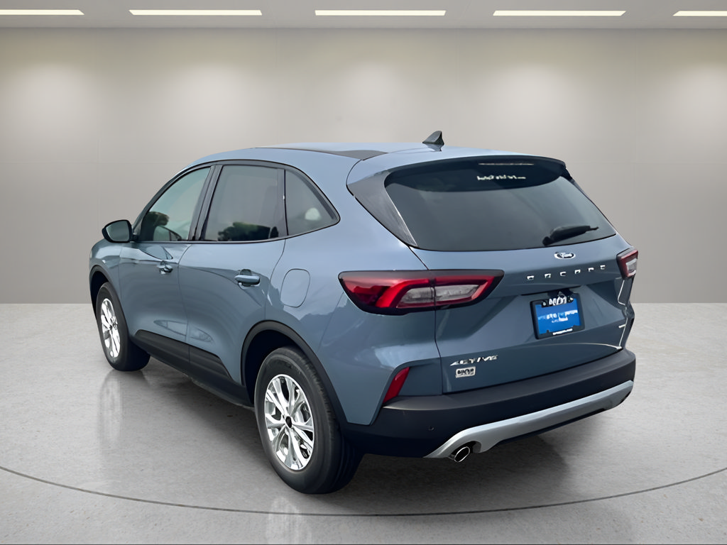 New 2025 Ford Escape Active w/ Active Premium Tech Pack AWD/4WD image 4