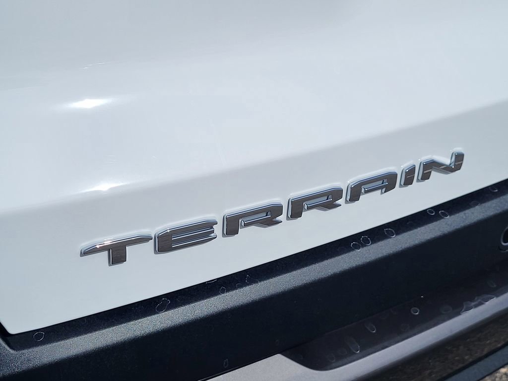 New 2026 GMC Terrain Elevation w/ LPO, Floor Liner Package image 8