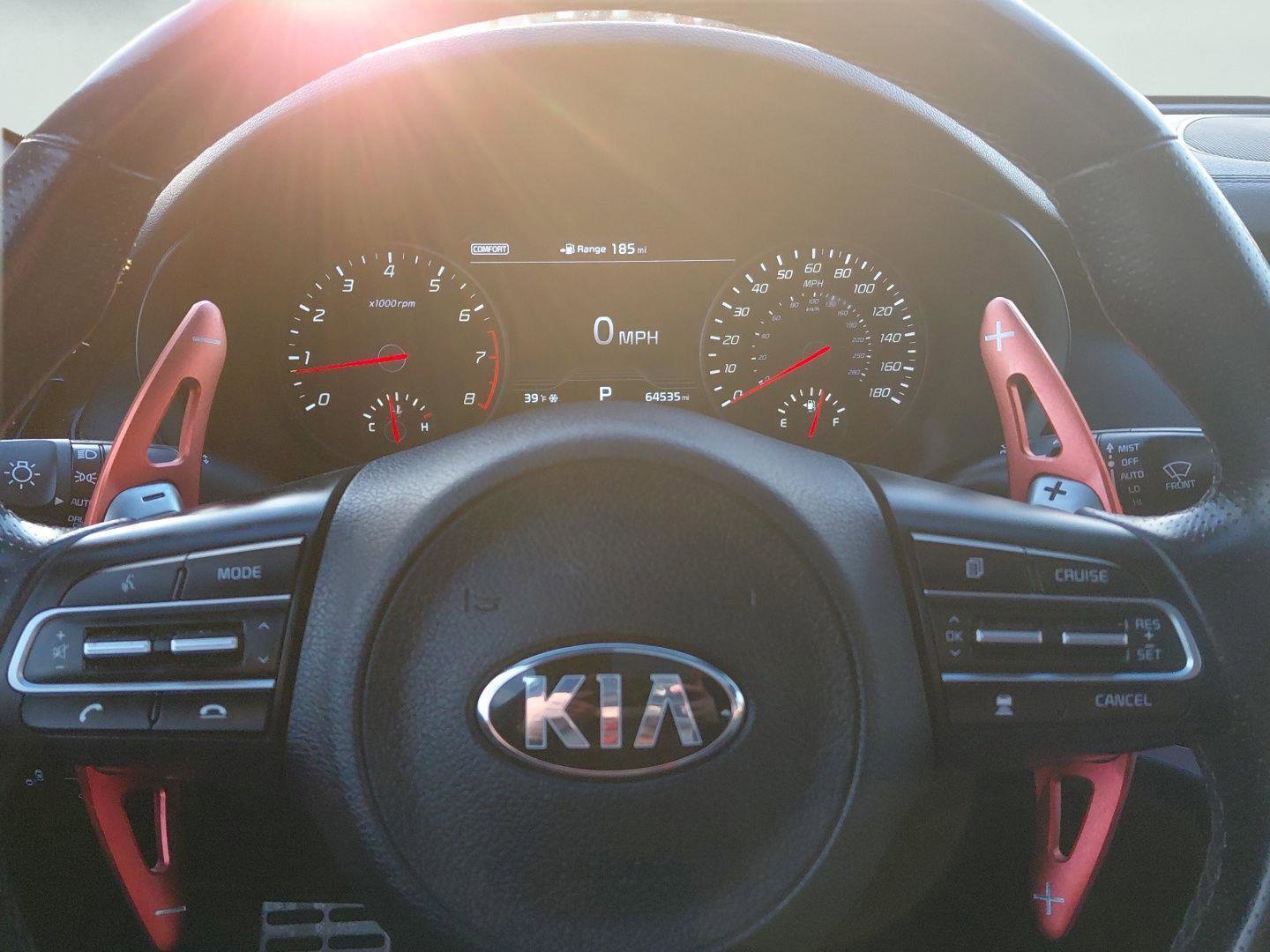 Used 2018 Kia Stinger GT2 image 32