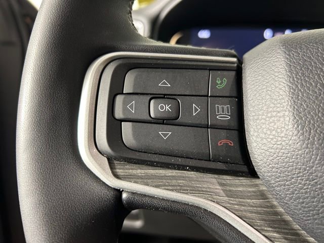 Used 2023 Jeep Wagoneer L Series III w/ Convenience Group I image 25