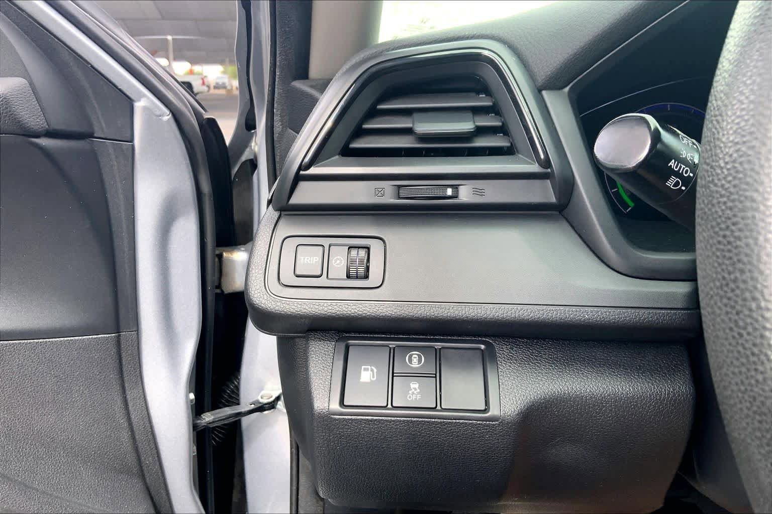 Used 2019 Honda Insight LX image 36