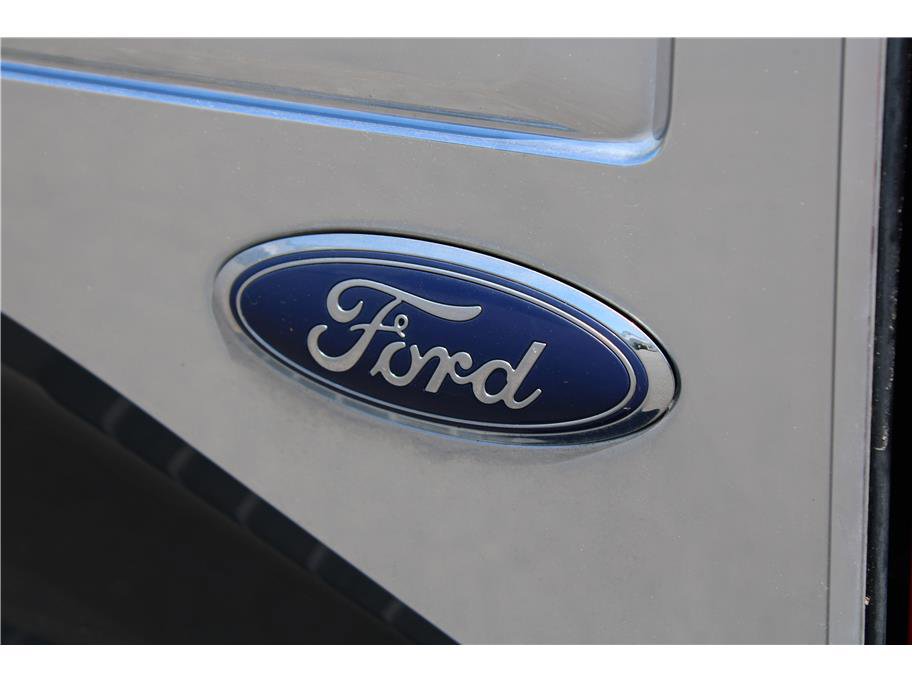 Used 2015 Ford F150 Platinum w/ Technology Package image 50