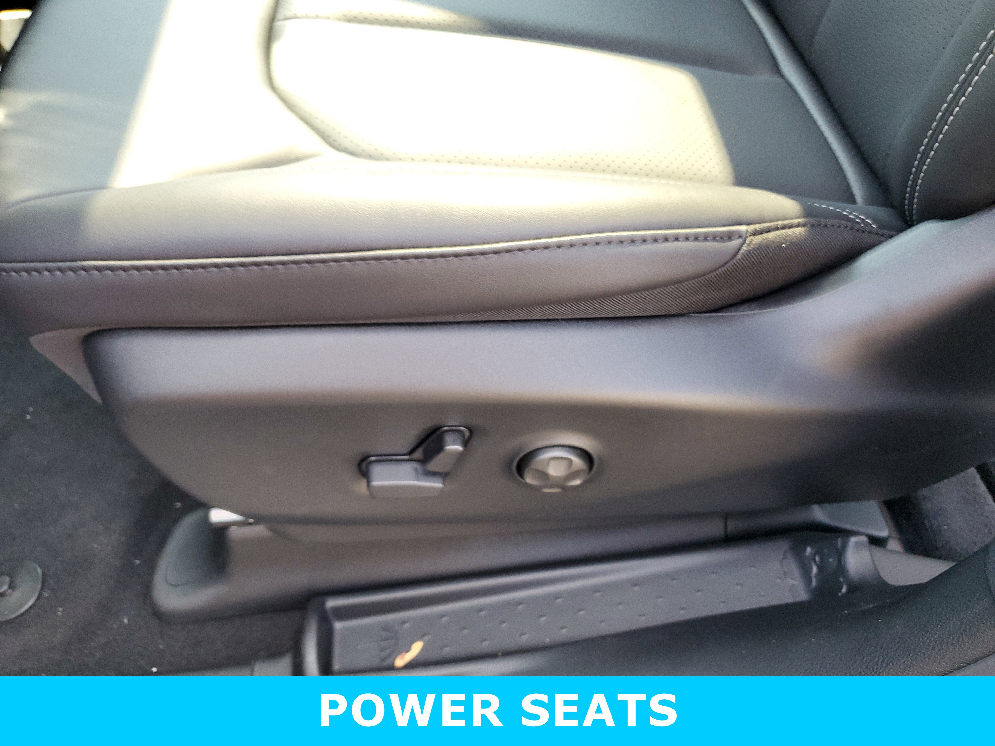 New 2026 Chrysler Pacifica Select image 24