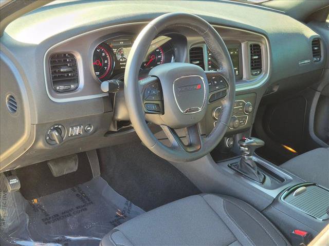 Used 2021 Dodge Charger SXT w/ Blacktop Package RWD image 9