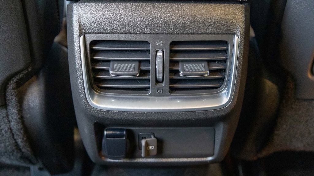 Used 2021 INFINITI QX50 Luxe w/ Cargo Package image 30