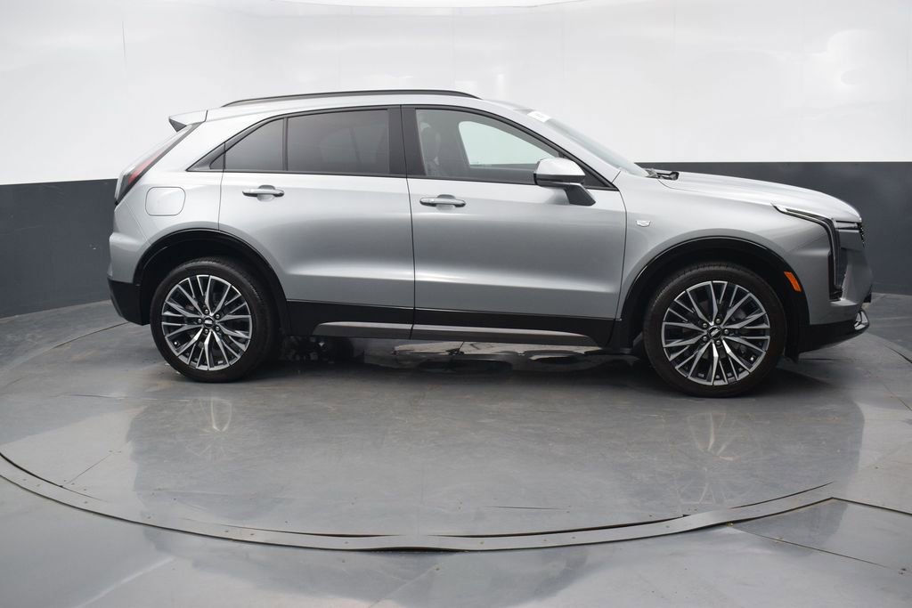 Certified 2024 Cadillac XT4 Sport AWD/4WD image 7