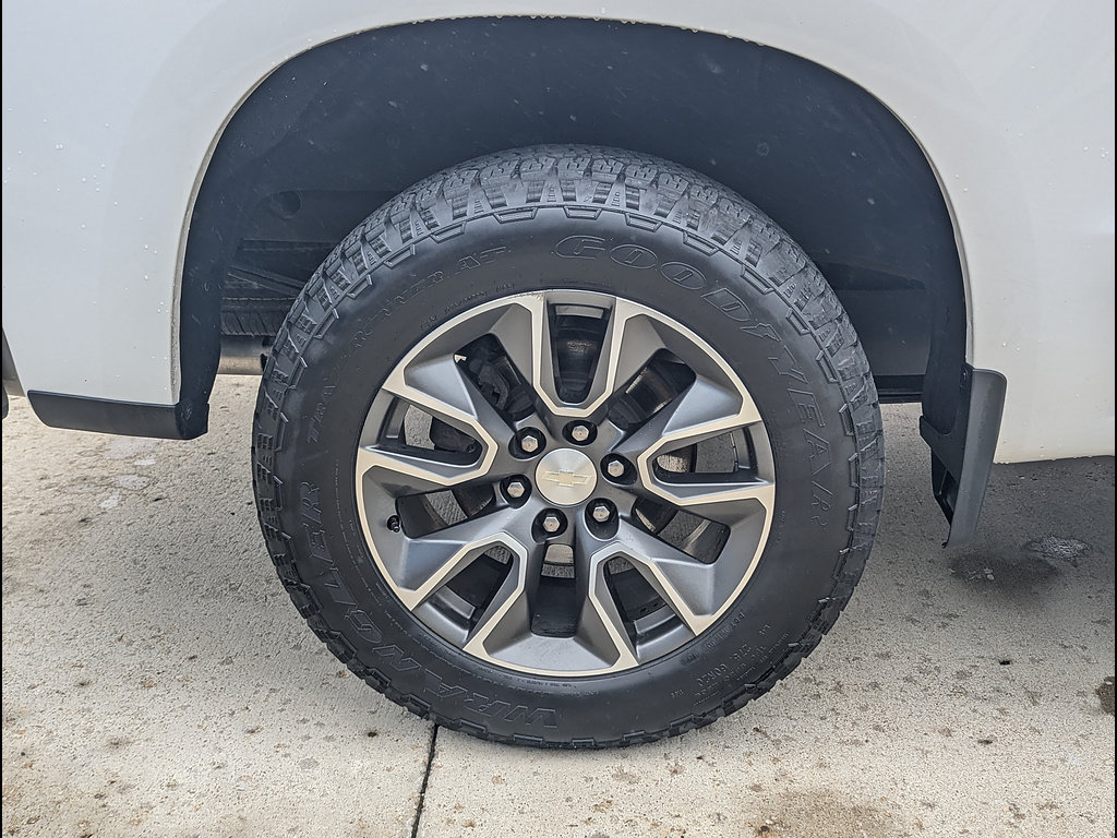 Used 2022 Chevrolet Silverado 1500 LT w/ All Star Edition Plus AWD/4WD image 19