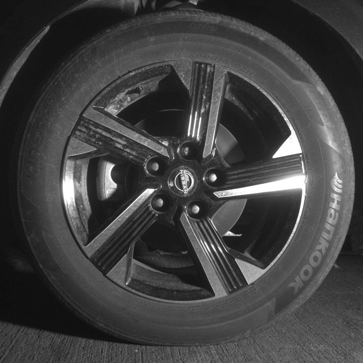 Used 2025 Nissan Sentra SV image 12