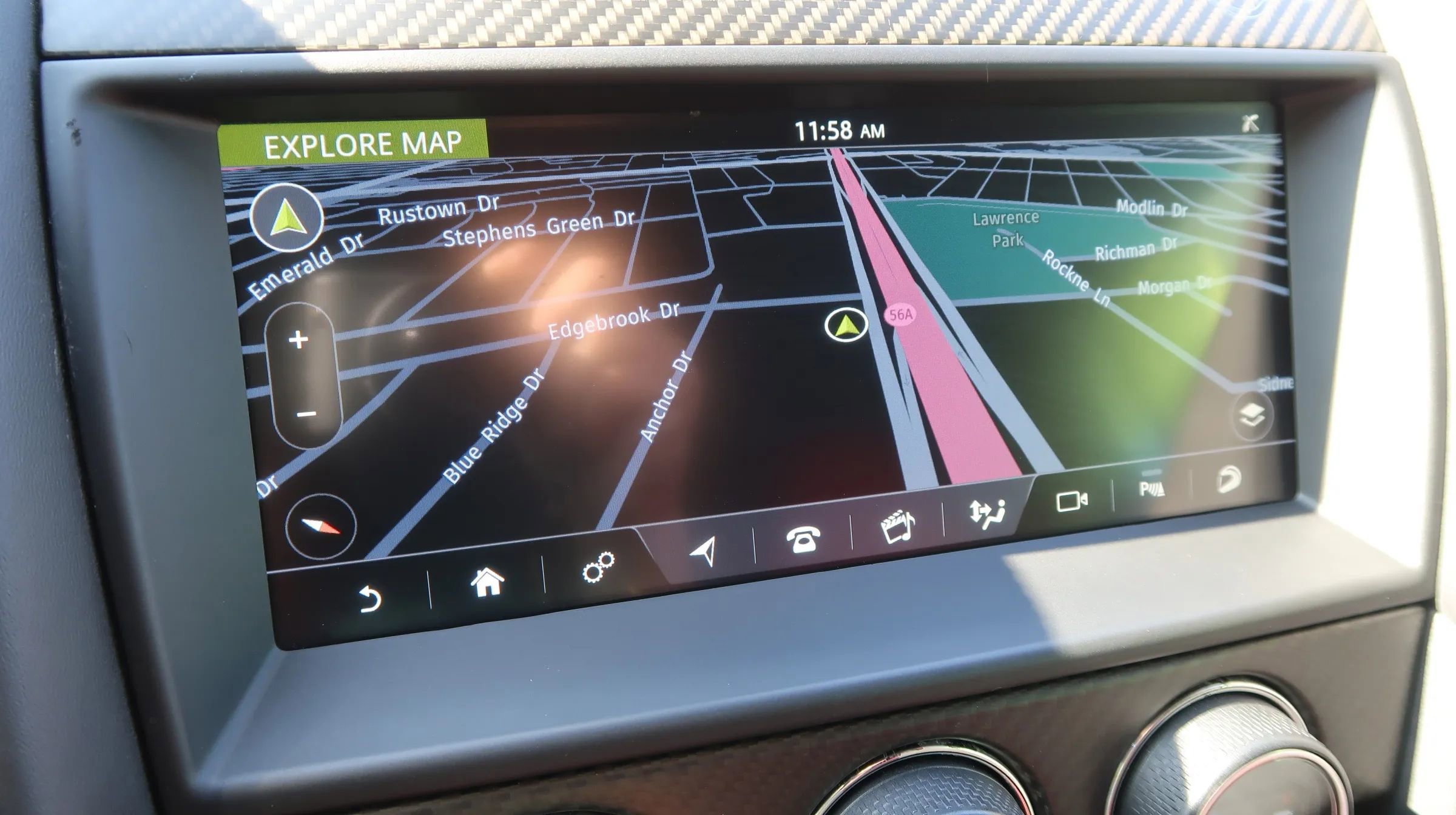 Used 2020 Jaguar F-TYPE SVR image 32