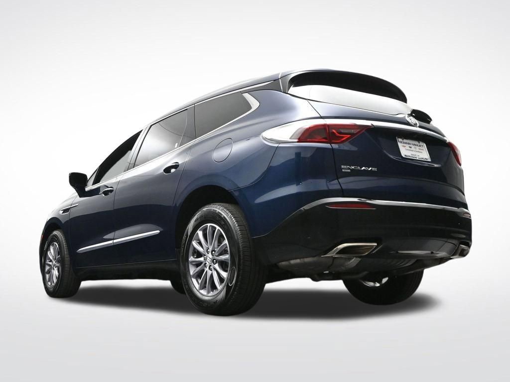 Used 2024 Buick Enclave Essence AWD/4WD image 28