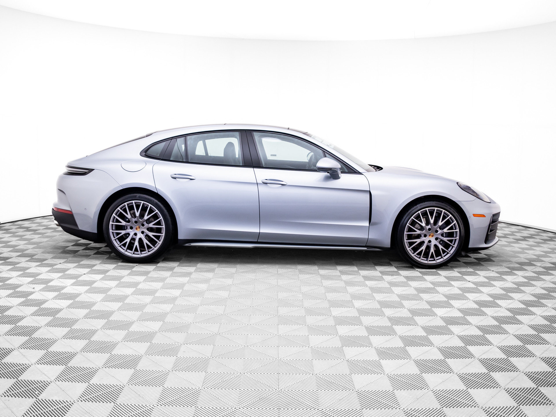 New 2026 Porsche Panamera 4 AWD/4WD image 7