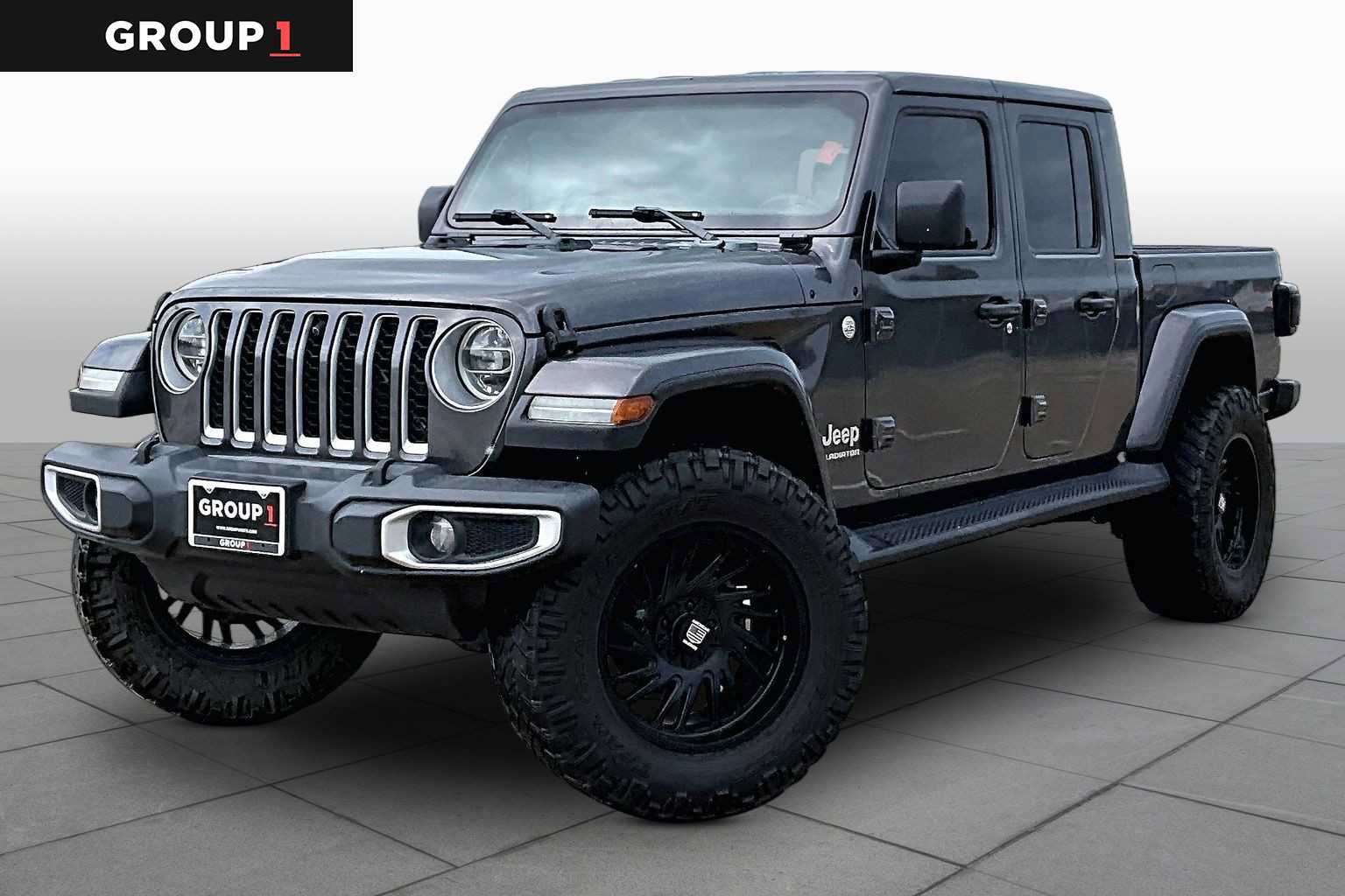 Used 2021 Jeep Gladiator Overland AWD/4WD image 1