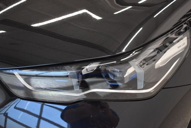 New 2027 BMW 530i xDrive w/ Premium Package AWD/4WD image 15