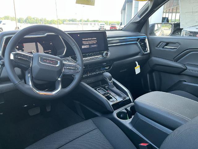 New 2026 GMC Canyon Elevation RWD image 2