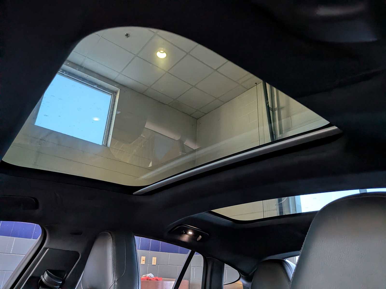 Used 2017 Porsche Panamera 4 image 19