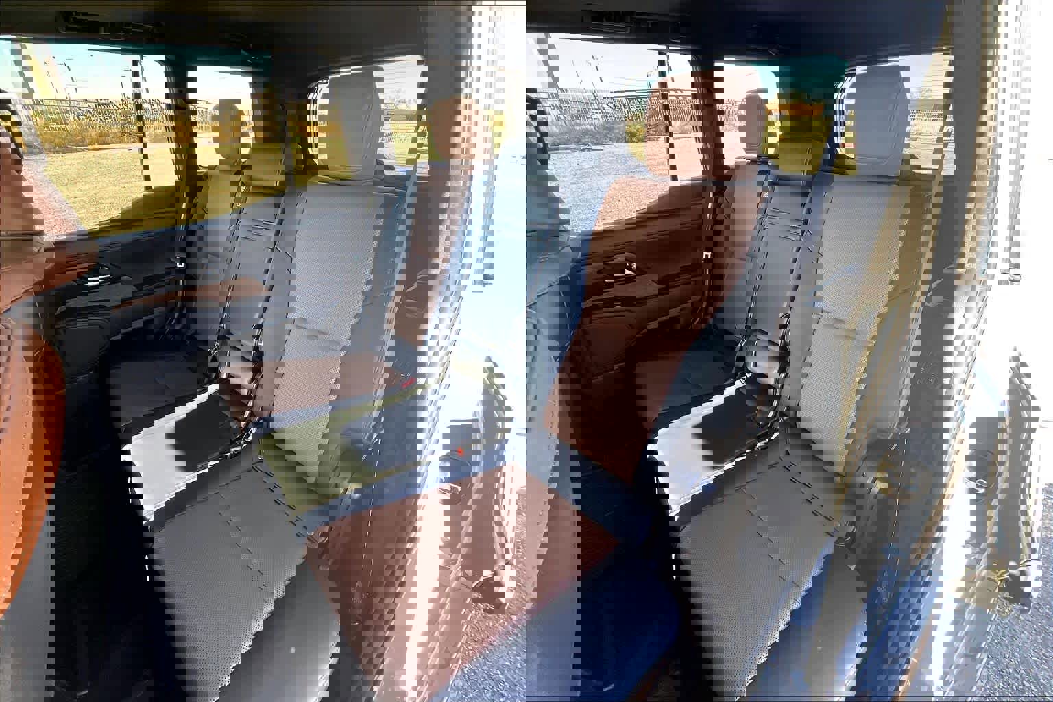 Used 2024 Lexus GX 550 image 19