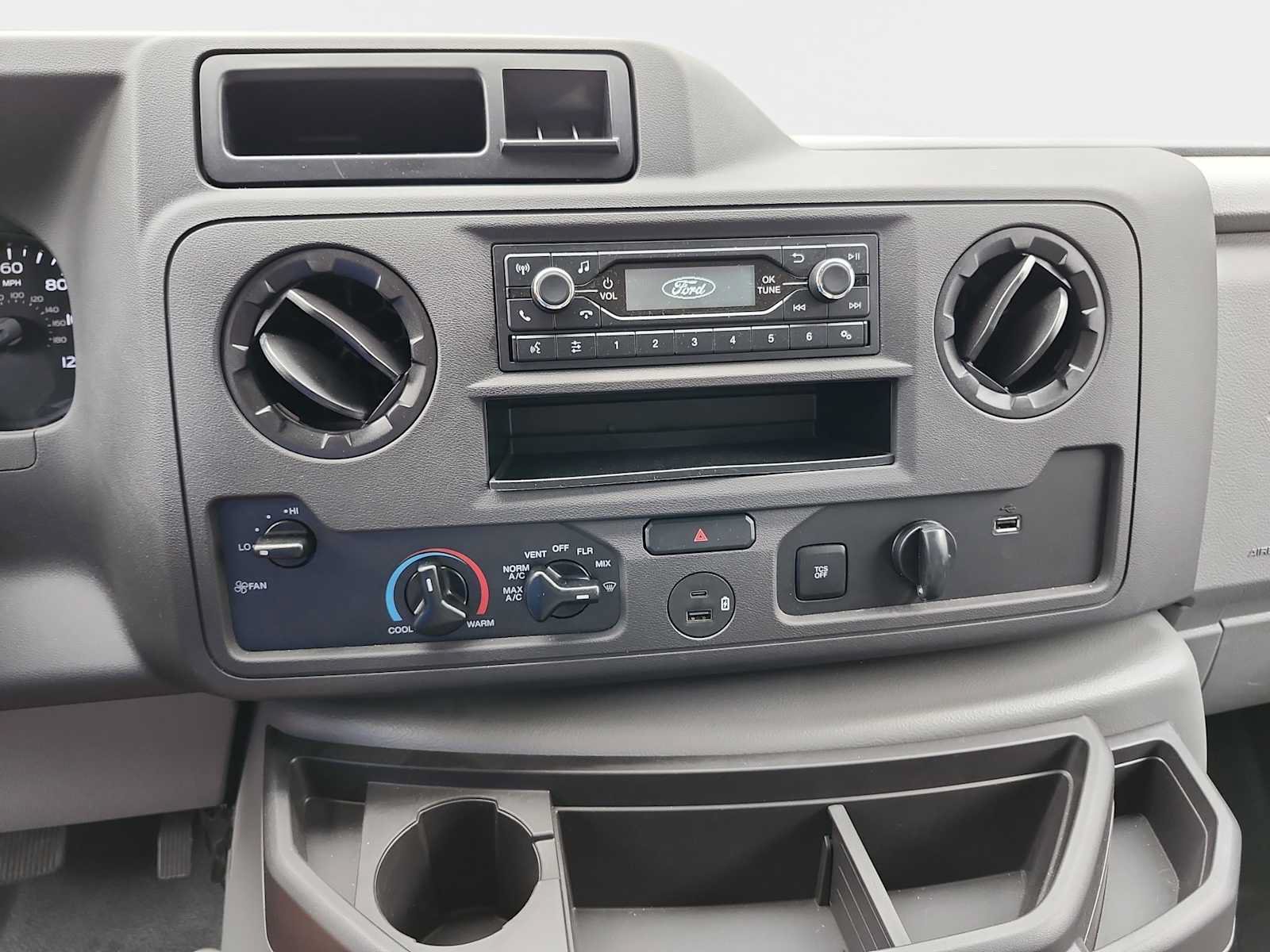 New 2024 Ford E-350 and Econoline 350 Super Duty w/ Power Windows & Locks Group RWD image 12