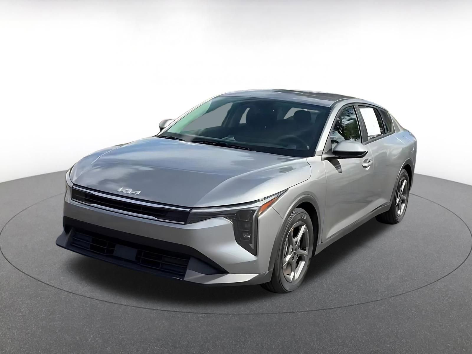 Used 2025 Kia K4 FWD image 7