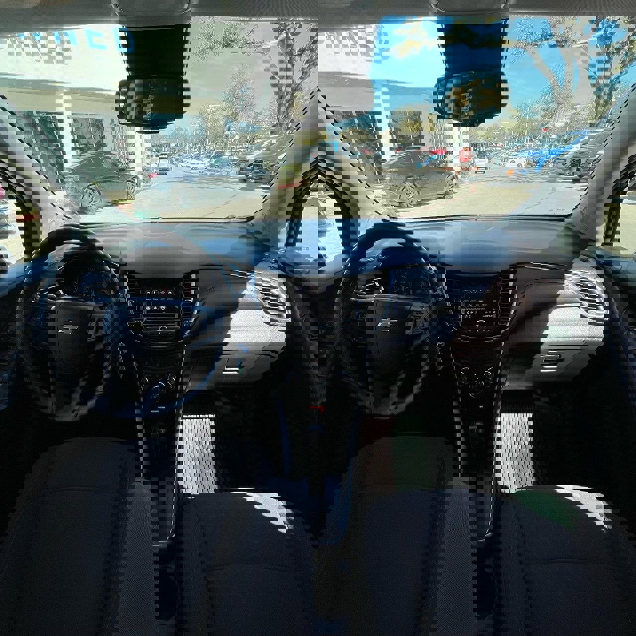 Used 2021 Chevrolet Trax LS w/ Tint and Cruise Package image 11