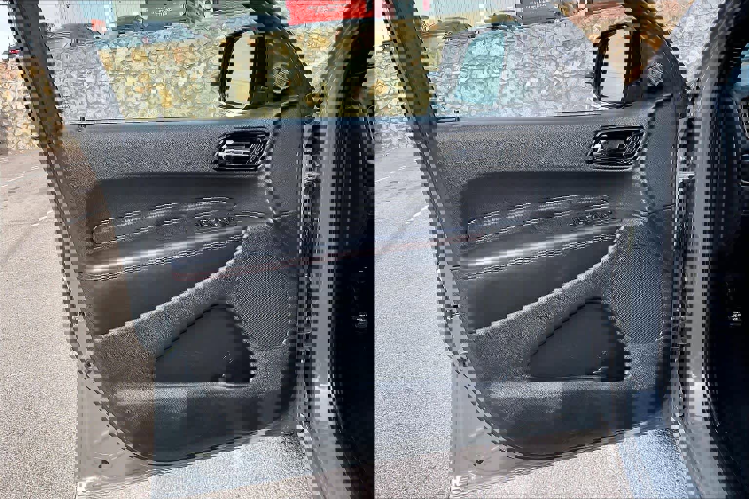 Used 2024 Dodge Durango GT image 22