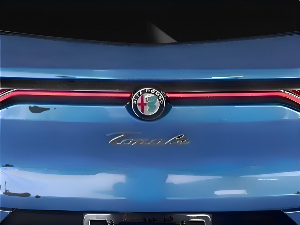 New 2024 Alfa Romeo Tonale Ti image 6