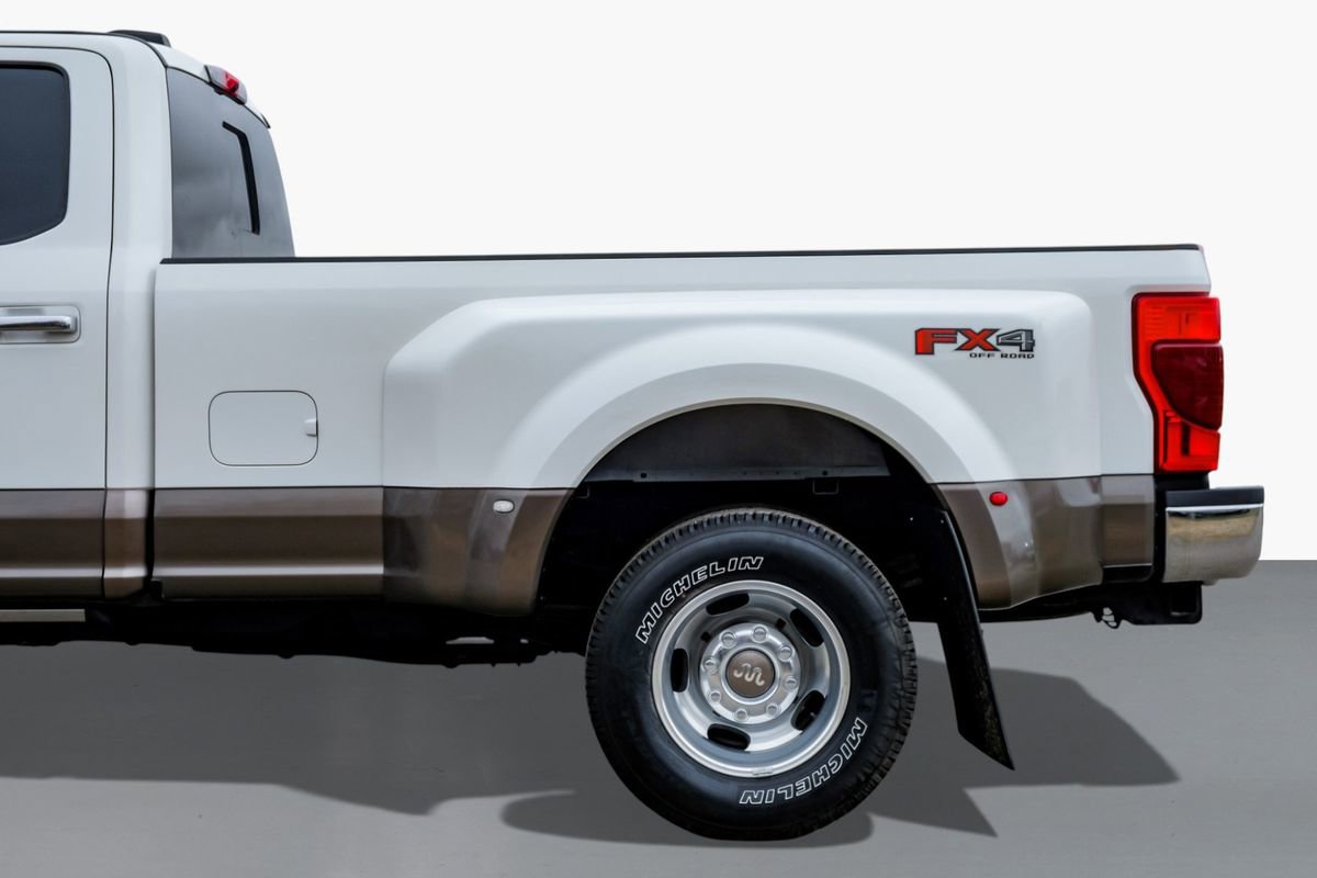 Used 2020 Ford F350 King Ranch w/ King Ranch Ultimate Package image 11