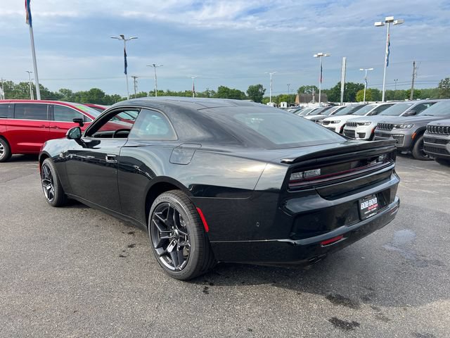 New 2026 Dodge Charger Scat Pack w/ Blacktop Package AWD/4WD image 5