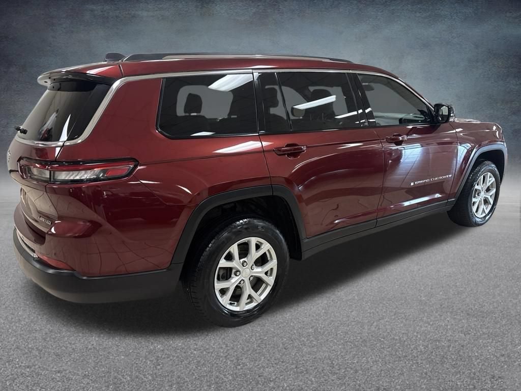 Used 2023 Jeep Grand Cherokee L Limited AWD/4WD image 6
