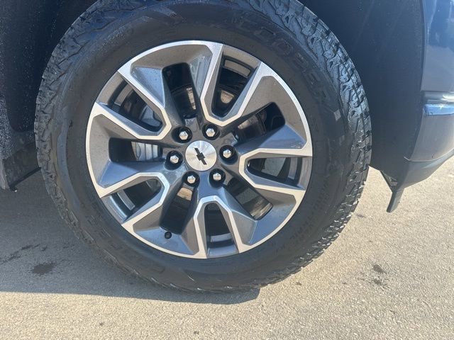 Used 2021 Chevrolet Silverado 1500 RST w/ Convenience Package II image 2