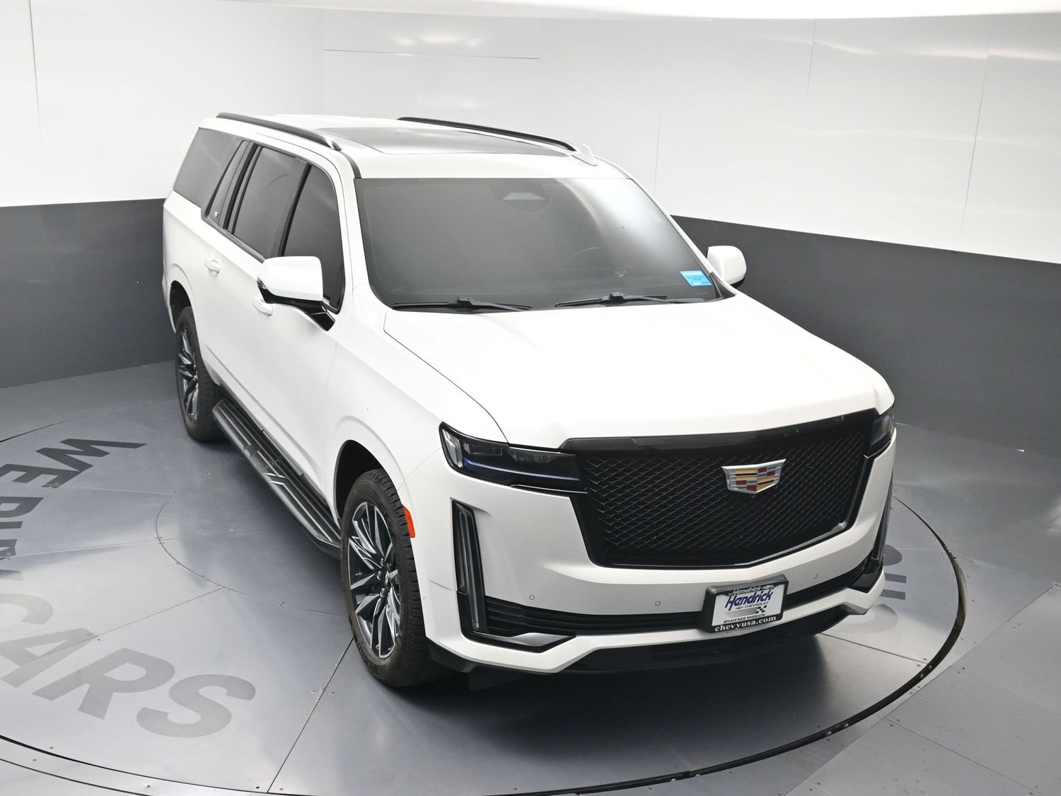 Used 2021 Cadillac Escalade ESV Sport AWD/4WD image 30